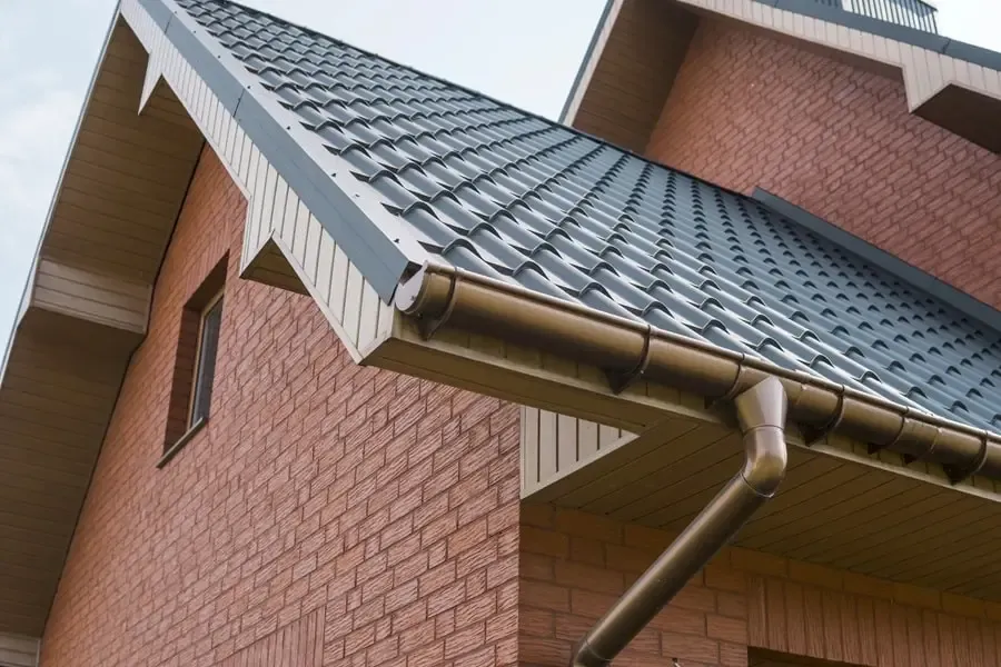 Signs You Need Gutter Services Now